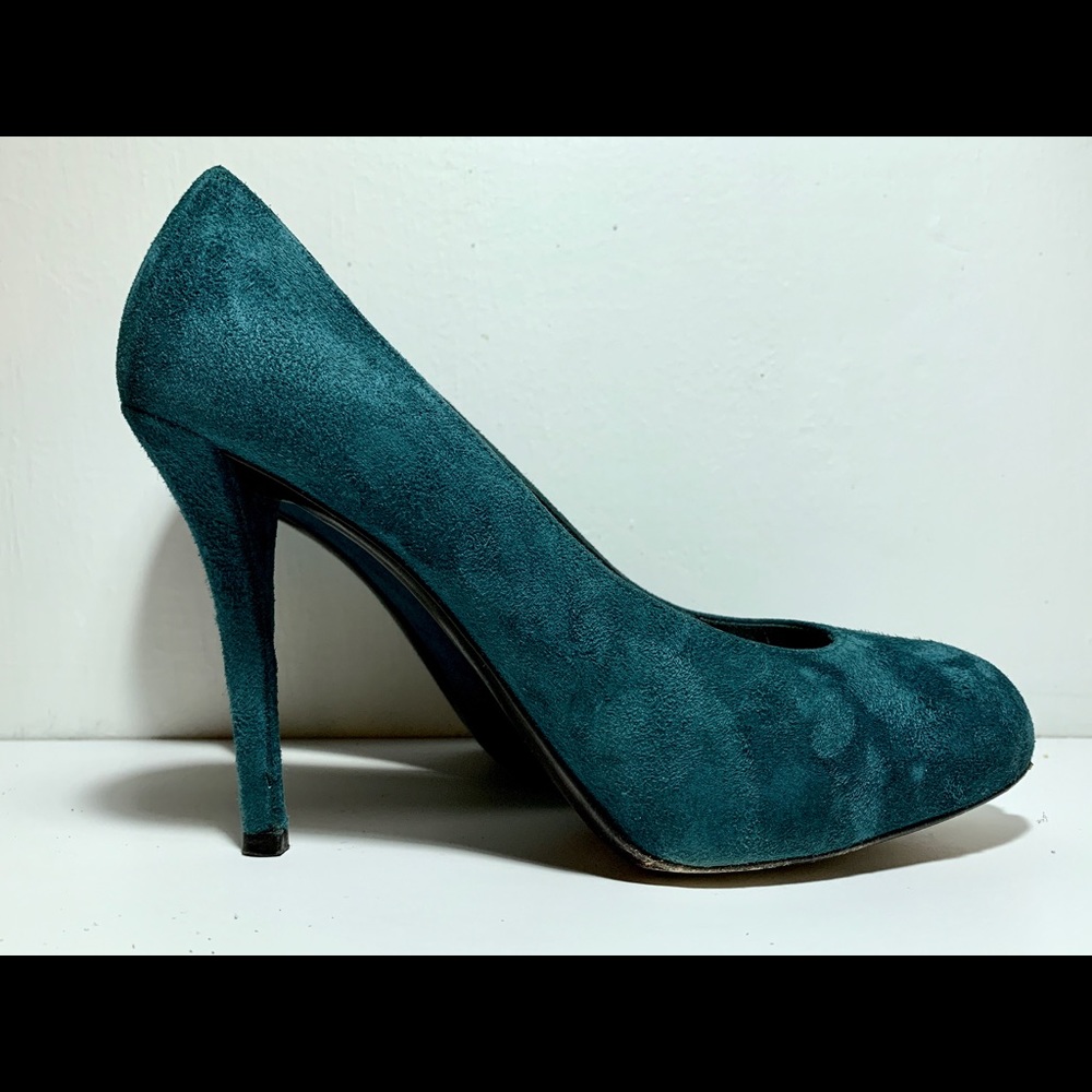 Stuart Weitzman Suede Peep-toe Stiletto Pumps 7.5